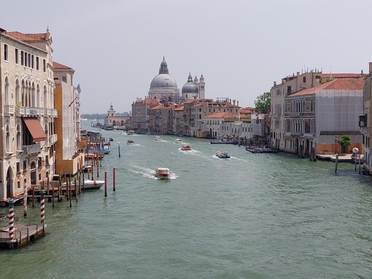 Appartamenti Ca'Giustinian Venice Exterior photo